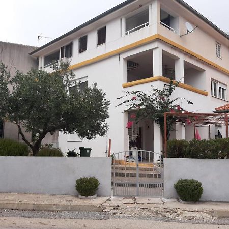 Apartmani Bono Primošten Exteriér fotografie