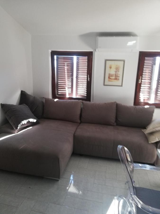 Apartmani Bono Primošten Exteriér fotografie